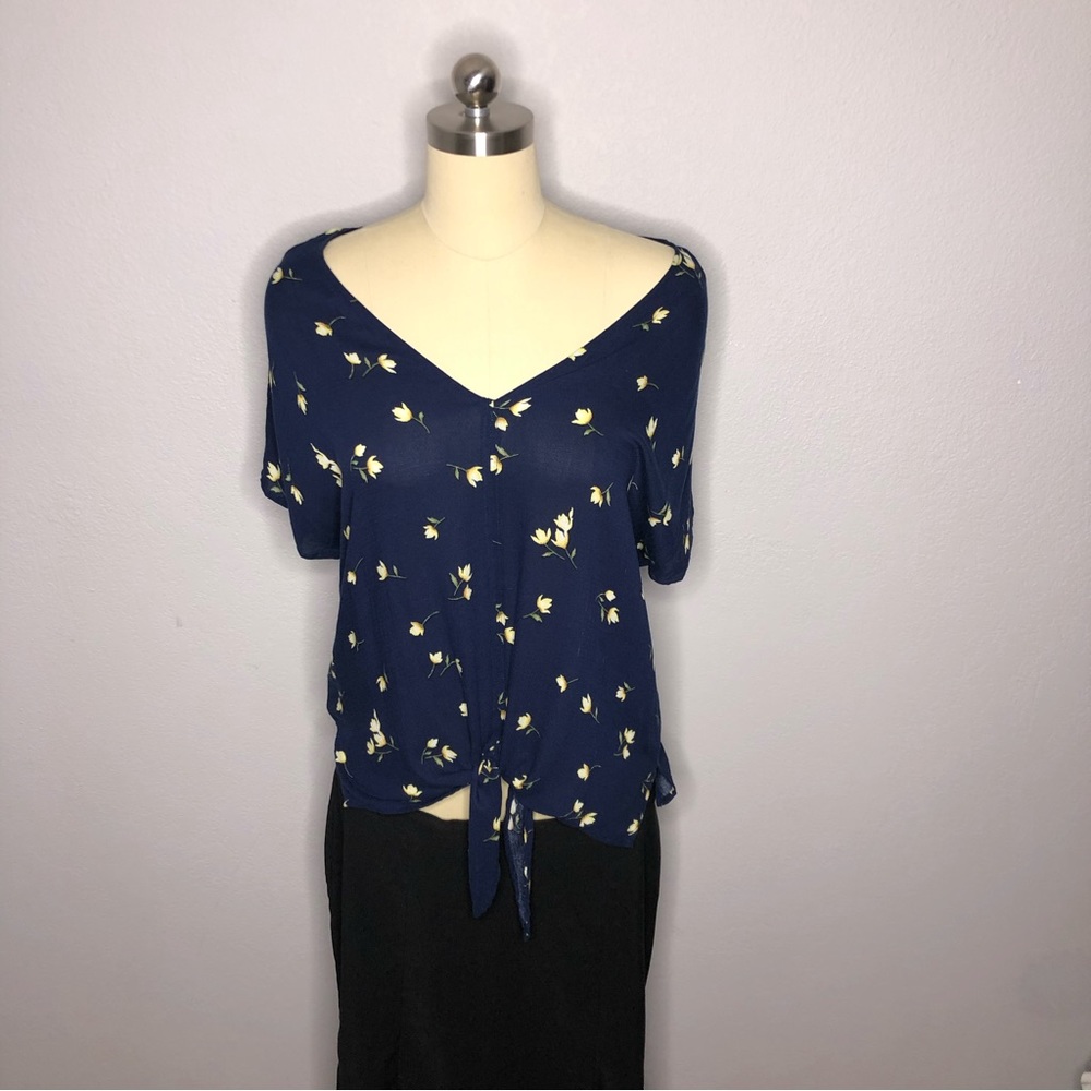 Lucky Brand Blue Floral Knotted Blouse XL